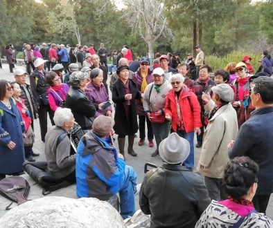 Old_People_Singing_China